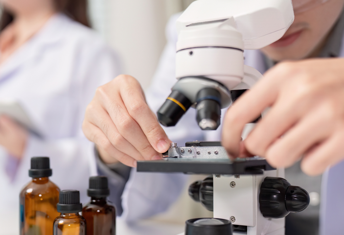 Estádio do tumor no diagnóstico ajuda a explicar diferenças na sobrevivência no cancro pediátrico